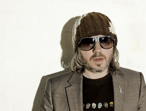 BADLY DRAWN BOY